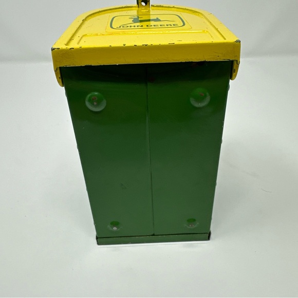 Vintage EUC John Deere green Mailbox Piggy Bank Farmhouse Tractor green yellow - Picture 8 of 11